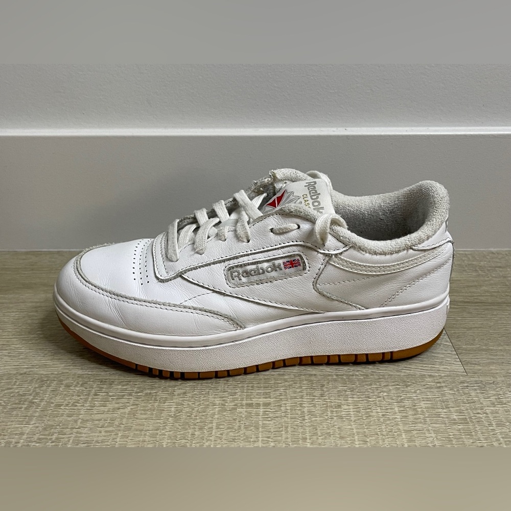 Reebok Club C Extra Platform Sneakers White Gum Sole Women’s 6 - Picture 7 of 13